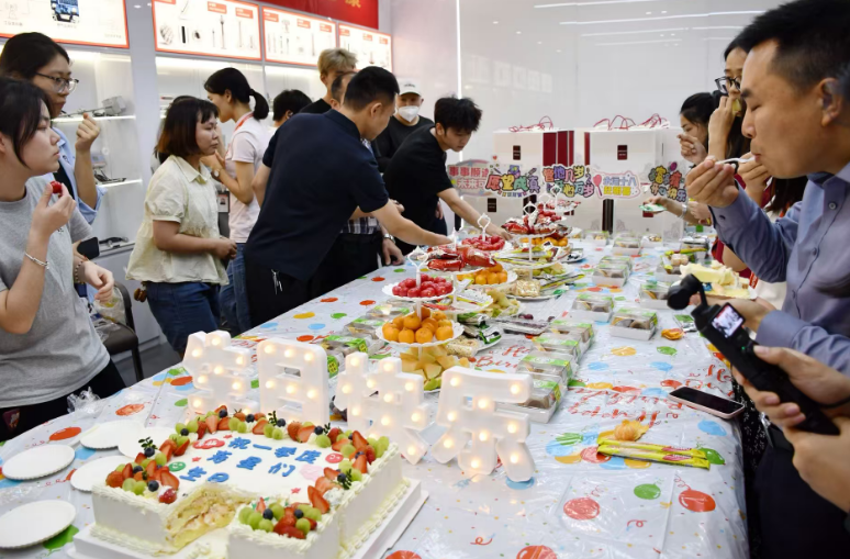 恒歌集團生日會